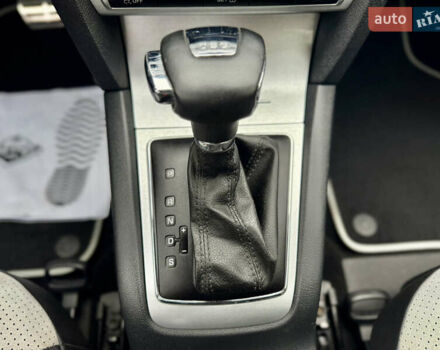 Синій Шкода Октавія, об'ємом двигуна 2 л та пробігом 205 тис. км за 11000 $, фото 32 на Automoto.ua