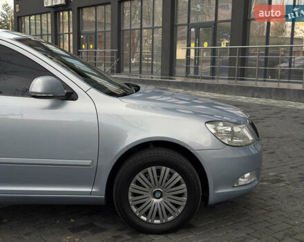 Синий Шкода Октавия, объемом двигателя 1.6 л и пробегом 186 тыс. км за 8400 $, фото 63 на Automoto.ua