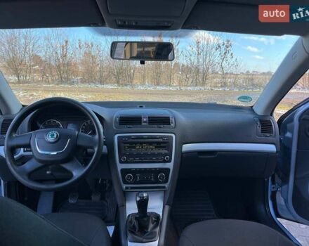 Синий Шкода Октавия, объемом двигателя 1.4 л и пробегом 212 тыс. км за 6400 $, фото 13 на Automoto.ua