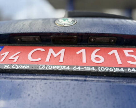 Синий Шкода Октавия, объемом двигателя 1.6 л и пробегом 215 тыс. км за 9500 $, фото 8 на Automoto.ua