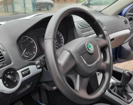Синий Шкода Октавия, объемом двигателя 1.4 л и пробегом 235 тыс. км за 7500 $, фото 8 на Automoto.ua