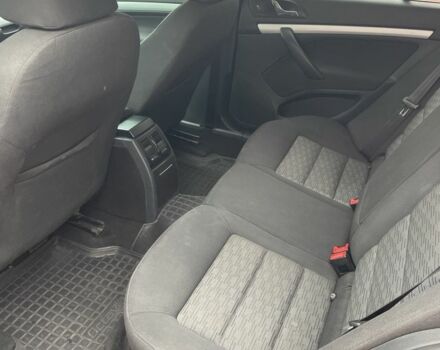 Синий Шкода Октавия, объемом двигателя 1.6 л и пробегом 288 тыс. км за 7950 $, фото 4 на Automoto.ua