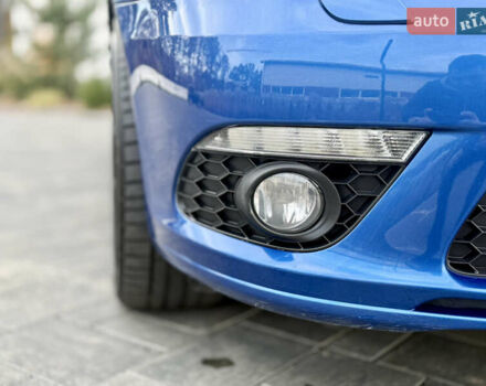 Синій Шкода Октавія, об'ємом двигуна 2 л та пробігом 205 тис. км за 11000 $, фото 13 на Automoto.ua
