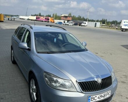 Синій Шкода Октавія, об'ємом двигуна 1.6 л та пробігом 335 тис. км за 6500 $, фото 7 на Automoto.ua