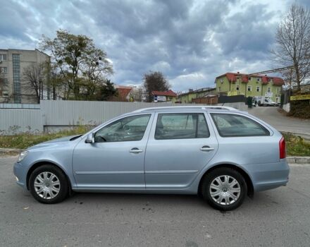 Синій Шкода Октавія, об'ємом двигуна 1.6 л та пробігом 361 тис. км за 6307 $, фото 4 на Automoto.ua