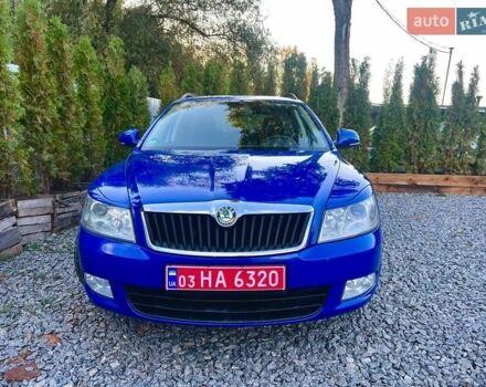 Шкода Октавия 2010 в Полтаве на Automoto.ua Синий Шкода Октавия, объемом двигателя 1.6 л и пробегом 233 тыс. км за 7800 $, фото 1 на Automoto.ua