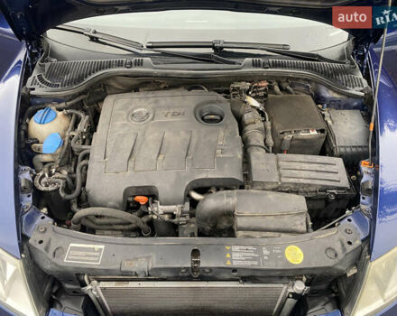 Синій Шкода Октавія, об'ємом двигуна 1.6 л та пробігом 294 тис. км за 7000 $, фото 22 на Automoto.ua