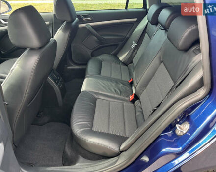 Синий Шкода Октавия, объемом двигателя 1.8 л и пробегом 223 тыс. км за 7600 $, фото 11 на Automoto.ua