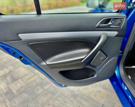 Синій Шкода Октавія, об'ємом двигуна 2 л та пробігом 205 тис. км за 11000 $, фото 35 на Automoto.ua