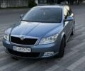 Синий Шкода Октавия, объемом двигателя 1.6 л и пробегом 323 тыс. км за 8200 $, фото 1 на Automoto.ua