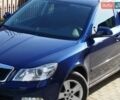 Синий Шкода Октавия, объемом двигателя 1.6 л и пробегом 245 тыс. км за 8100 $, фото 1 на Automoto.ua