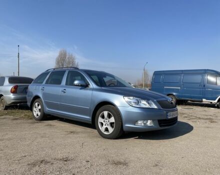 Синий Шкода Октавия, объемом двигателя 0 л и пробегом 228 тыс. км за 8000 $, фото 2 на Automoto.ua
