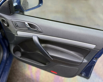 Синий Шкода Октавия, объемом двигателя 1.6 л и пробегом 215 тыс. км за 9500 $, фото 12 на Automoto.ua