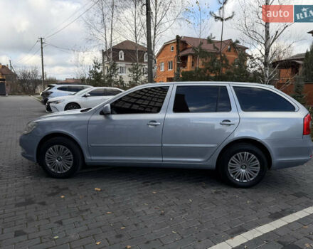 Синий Шкода Октавия, объемом двигателя 1.6 л и пробегом 186 тыс. км за 8400 $, фото 12 на Automoto.ua