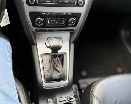 Синий Шкода Октавия, объемом двигателя 1.6 л и пробегом 215 тыс. км за 8999 $, фото 6 на Automoto.ua