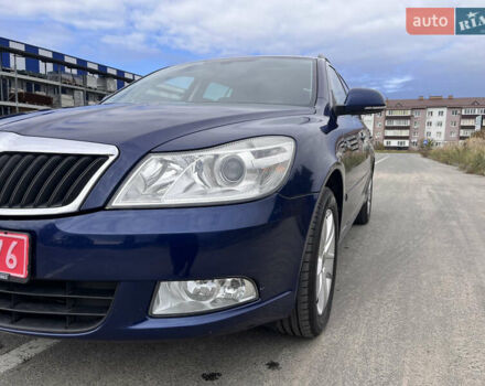 Синий Шкода Октавия, объемом двигателя 1.8 л и пробегом 223 тыс. км за 7600 $, фото 3 на Automoto.ua