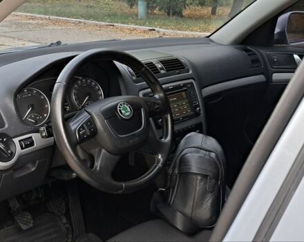 Синий Шкода Октавия, объемом двигателя 1.4 л и пробегом 160 тыс. км за 6400 $, фото 12 на Automoto.ua