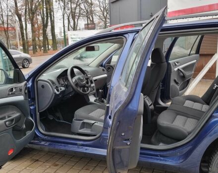 Синий Шкода Октавия, объемом двигателя 1.4 л и пробегом 235 тыс. км за 7500 $, фото 3 на Automoto.ua