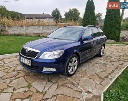 Синий Шкода Октавия, объемом двигателя 1.8 л и пробегом 181 тыс. км за 7200 $, фото 5 на Automoto.ua
