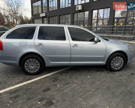 Синий Шкода Октавия, объемом двигателя 1.6 л и пробегом 186 тыс. км за 8400 $, фото 39 на Automoto.ua