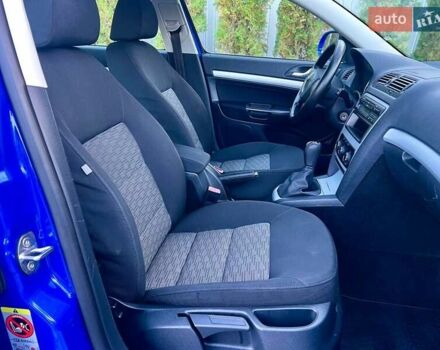 Шкода Октавия 2010 в Полтаве на Automoto.ua Синий Шкода Октавия, объемом двигателя 1.6 л и пробегом 233 тыс. км за 7800 $, фото 125 на Automoto.ua