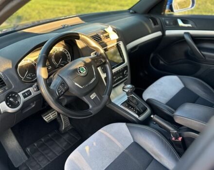 Синій Шкода Октавія, об'ємом двигуна 2 л та пробігом 250 тис. км за 9700 $, фото 6 на Automoto.ua