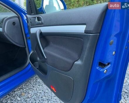 Шкода Октавия 2010 в Полтаве на Automoto.ua Синий Шкода Октавия, объемом двигателя 1.6 л и пробегом 233 тыс. км за 7800 $, фото 104 на Automoto.ua