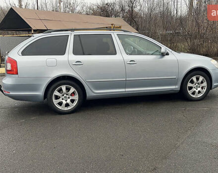 Синий Шкода Октавия, объемом двигателя 1.4 л и пробегом 213 тыс. км за 7599 $, фото 2 на Automoto.ua