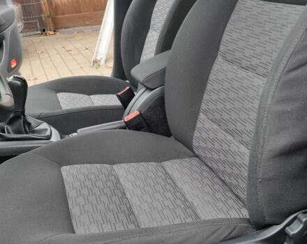 Синий Шкода Октавия, объемом двигателя 1.4 л и пробегом 235 тыс. км за 7500 $, фото 7 на Automoto.ua