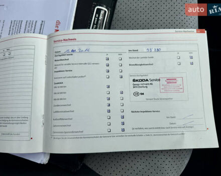 Синій Шкода Октавія, об'ємом двигуна 2 л та пробігом 205 тис. км за 11000 $, фото 69 на Automoto.ua