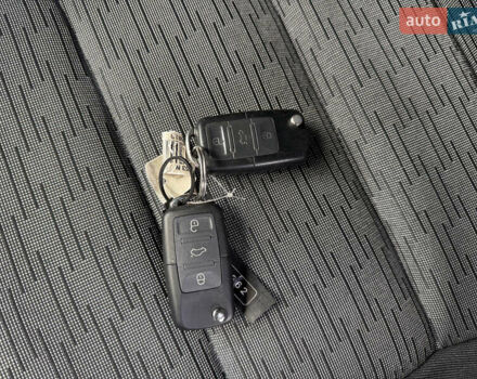 Синий Шкода Октавия, объемом двигателя 1.6 л и пробегом 186 тыс. км за 8400 $, фото 76 на Automoto.ua