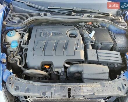 Синій Шкода Октавія, об'ємом двигуна 1.6 л та пробігом 287 тис. км за 6700 $, фото 12 на Automoto.ua