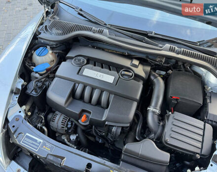 Синий Шкода Октавия, объемом двигателя 1.6 л и пробегом 186 тыс. км за 8400 $, фото 93 на Automoto.ua