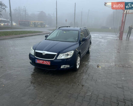 Синій Шкода Октавія, об'ємом двигуна 0 л та пробігом 231 тис. км за 5750 $, фото 9 на Automoto.ua