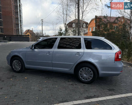 Синий Шкода Октавия, объемом двигателя 1.6 л и пробегом 186 тыс. км за 8400 $, фото 14 на Automoto.ua