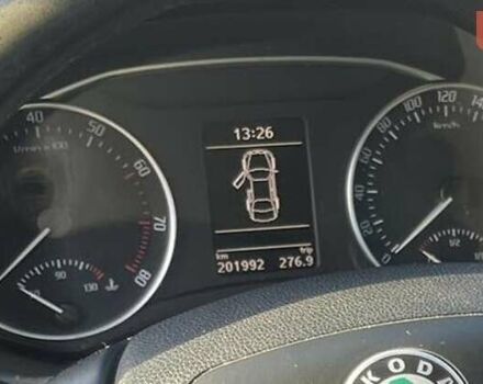 Синий Шкода Октавия, объемом двигателя 1.2 л и пробегом 202 тыс. км за 5200 $, фото 8 на Automoto.ua