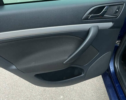 Синий Шкода Октавия, объемом двигателя 1.4 л и пробегом 273 тыс. км за 5900 $, фото 55 на Automoto.ua