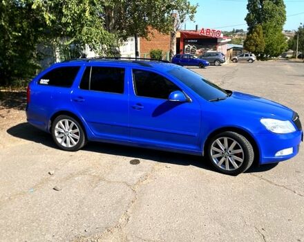 Синий Шкода Октавия, объемом двигателя 1.6 л и пробегом 397 тыс. км за 6750 $, фото 5 на Automoto.ua