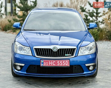 Синій Шкода Октавія, об'ємом двигуна 2 л та пробігом 205 тис. км за 11000 $, фото 2 на Automoto.ua