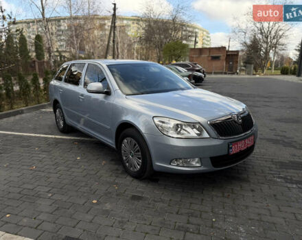 Синий Шкода Октавия, объемом двигателя 1.6 л и пробегом 186 тыс. км за 8400 $, фото 46 на Automoto.ua