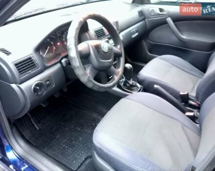 Синий Шкода Октавия, объемом двигателя 1.6 л и пробегом 276 тыс. км за 6000 $, фото 9 на Automoto.ua