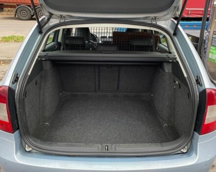 Синій Шкода Октавія, об'ємом двигуна 1.6 л та пробігом 361 тис. км за 6307 $, фото 9 на Automoto.ua