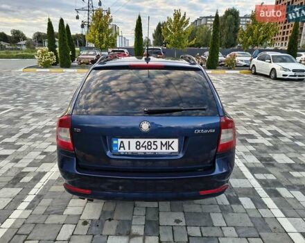 Синий Шкода Октавия, объемом двигателя 2 л и пробегом 294 тыс. км за 8800 $, фото 5 на Automoto.ua