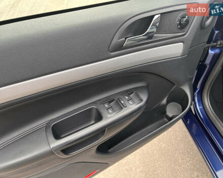 Синий Шкода Октавия, объемом двигателя 1.8 л и пробегом 223 тыс. км за 7600 $, фото 6 на Automoto.ua