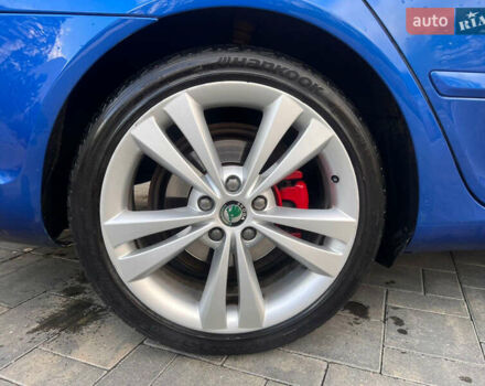 Синій Шкода Октавія, об'ємом двигуна 2 л та пробігом 205 тис. км за 11000 $, фото 77 на Automoto.ua