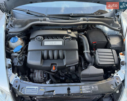 Синий Шкода Октавия, объемом двигателя 1.6 л и пробегом 186 тыс. км за 8400 $, фото 92 на Automoto.ua