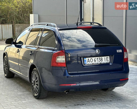 Шкода Октавия 2011 в Ужгороде на Automoto.ua Синий Шкода Октавия, объемом двигателя 1.6 л и пробегом 350 тыс. км за 6200 $, фото 9 на Automoto.ua