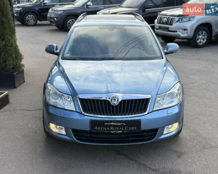 Синій Шкода Октавія, об'ємом двигуна 1.8 л та пробігом 246 тис. км за 9100 $, фото 7 на Automoto.ua