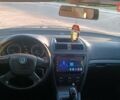Синий Шкода Октавия, объемом двигателя 1.6 л и пробегом 316 тыс. км за 7200 $, фото 3 на Automoto.ua