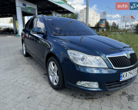 Синий Шкода Октавия, объемом двигателя 1.8 л и пробегом 247 тыс. км за 9200 $, фото 3 на Automoto.ua